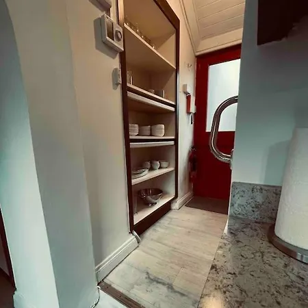 Wonderful Town House Where Are Current President Connolly Has Stayed While Visiting Town Κιλάρνεϊ