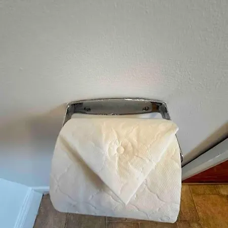 Wonderful Town House Where Are Current President Connolly Has Stayed While Visiting Town *