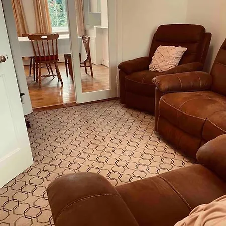 Wonderful Town House Where Are Current President Connolly Has Stayed While Visiting Town Ferienhaus *