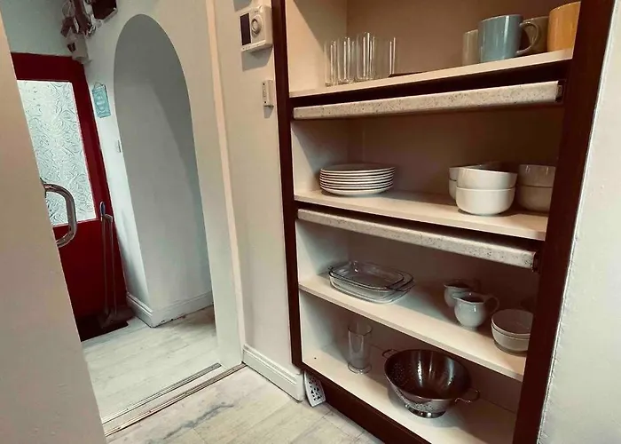 Wonderful Town House Where Are Current President Connolly Has Stayed While Visiting Town