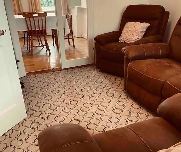 Wonderful Town House Where Are Current President Connolly Has Stayed While Visiting Town Ferienhaus *