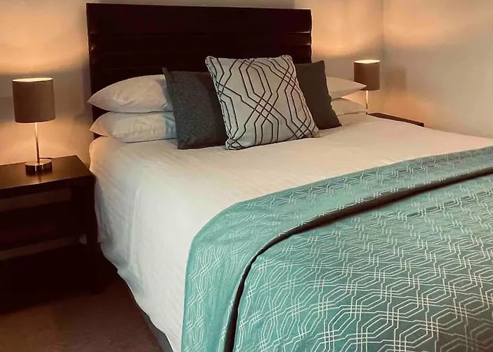 펜션 Wonderful Town House Where Are Current President Connolly Has Stayed While Visiting Town *